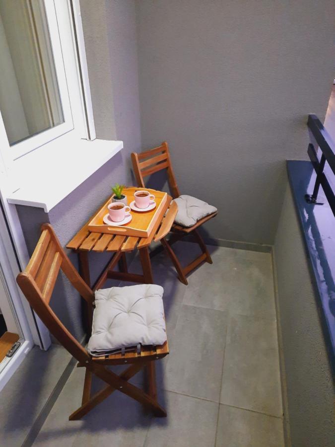 Apartman Kristal Sremska Mitrovica Exterior foto
