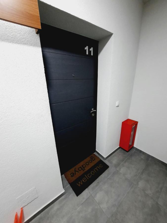 Apartman Kristal Sremska Mitrovica Exterior foto